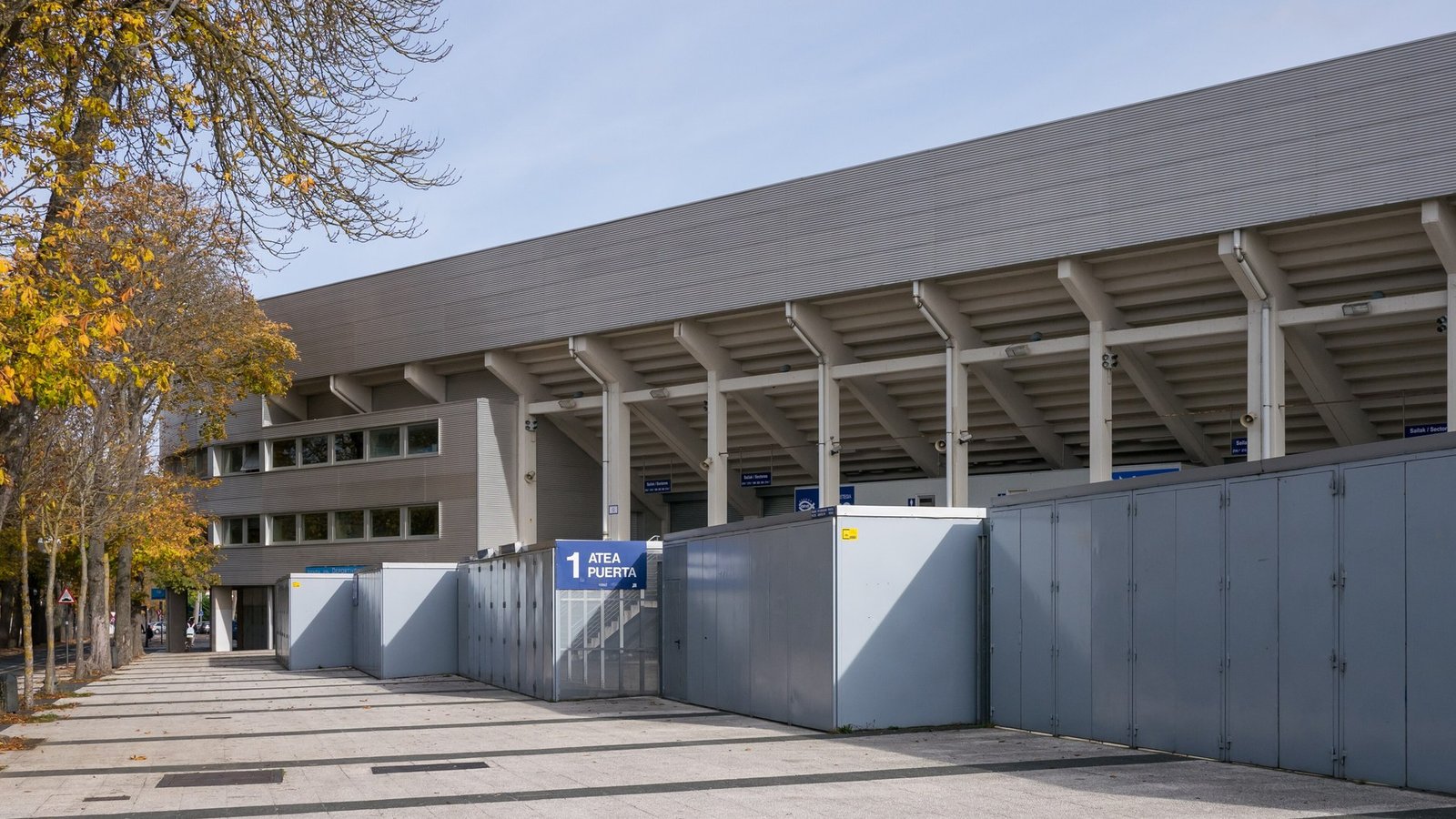 Ville Koski debytoi La Ligassa — Alaves jätti Barcelonan maalitta